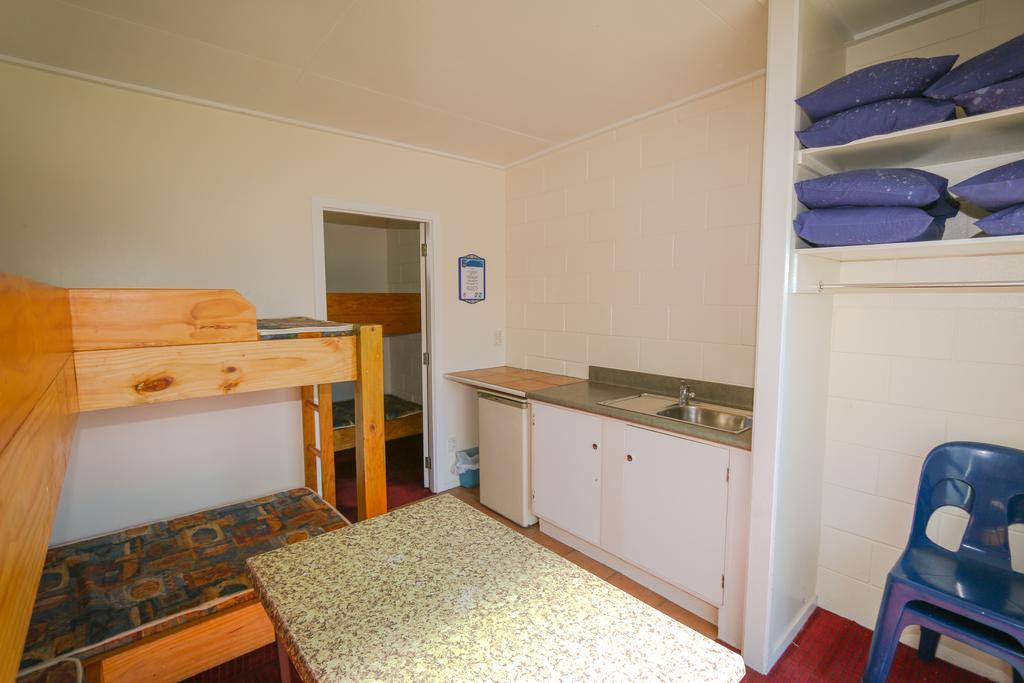 New Plymouth Top 10 Holiday Park Quarto foto