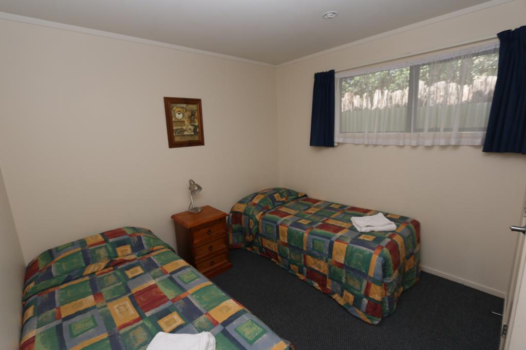 New Plymouth Top 10 Holiday Park Quarto foto