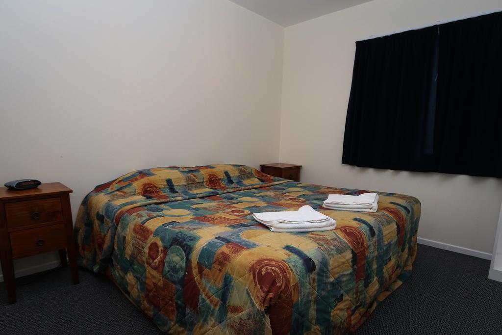 New Plymouth Top 10 Holiday Park Quarto foto